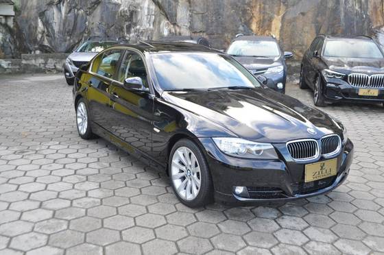 BMW 325i 2.5 SEDAN 24V GASOLINA 4P AUTOMÁTICO BMW 325i 2.5 SEDAN 24V GASOLINA 4P AUTOMÁTICO